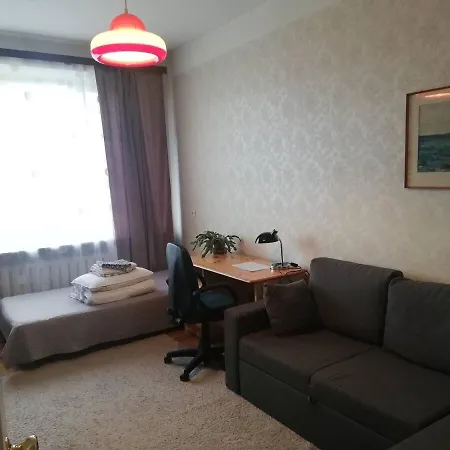 Center Huge 3-bedroom