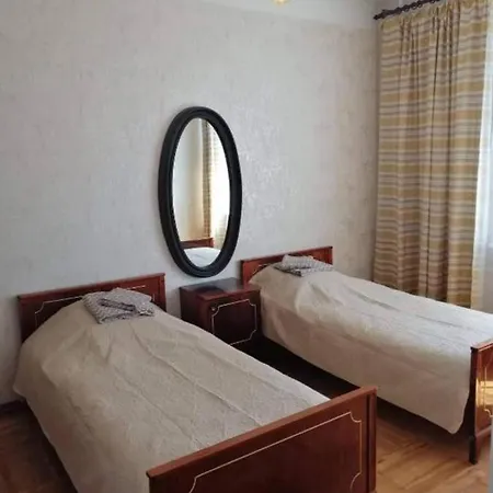 Center Huge 3-bedroom * Tallinn