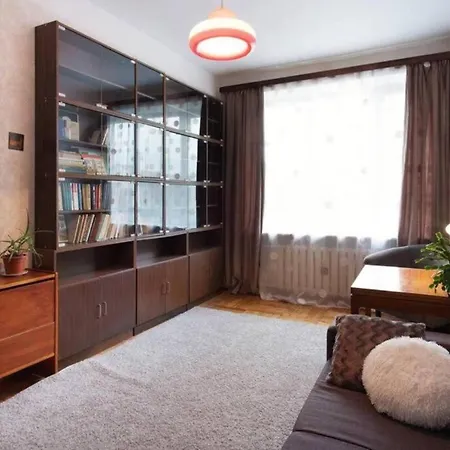 Center Huge 3-bedroom Reval